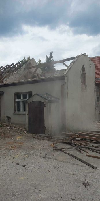 wyburzenia rozbiórki demontaż wiat szop kurników drewutni wywóz