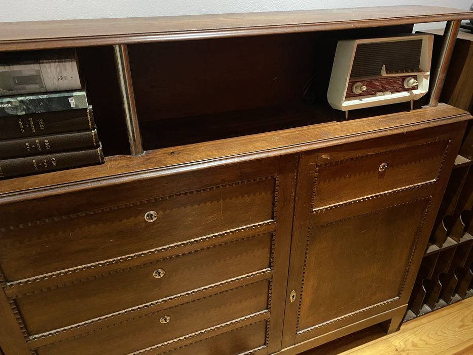 Aparador cama antigo para restauro