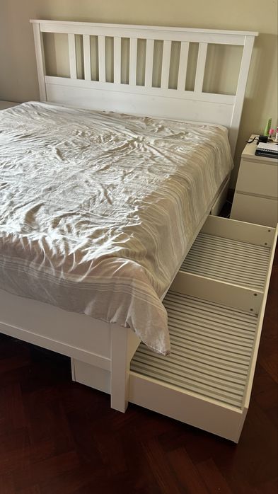 Cama 160x200+Colchão+gaveteiro em baixo da cama dos dois lados