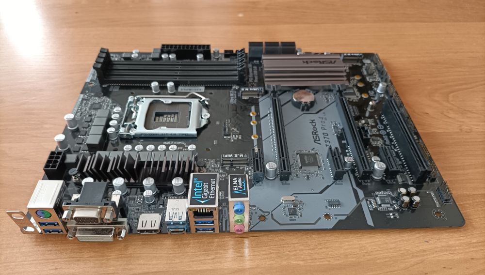 ASRock Z370 Pro4 socket 1151 DDR4 dla Intel 8 i 9 generacja