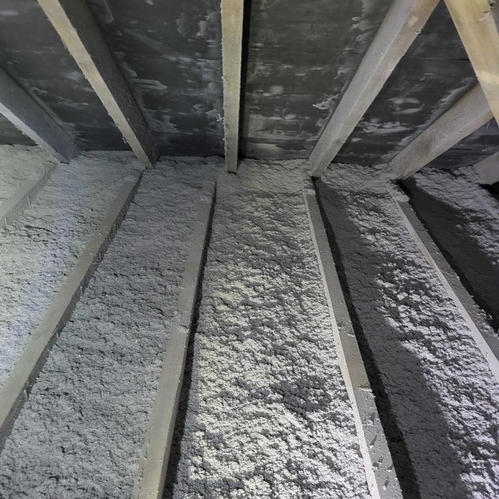 Ocieplenia  wełną Knauf Supafil celulozą Termex izolacje wdmuchiwane