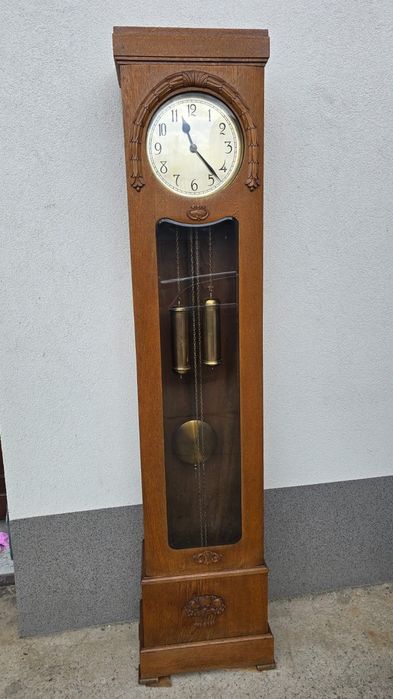 Oryginalny zegar stojacy Hearvina