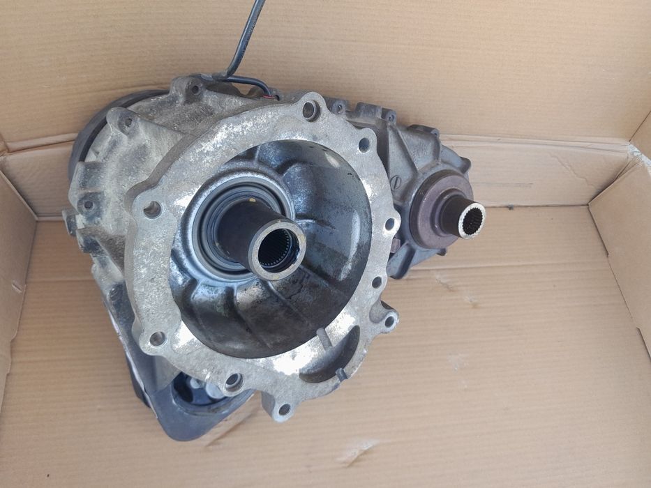 Роздатка,роздавальна коробка  BMW X5(е53),м57 дорест.