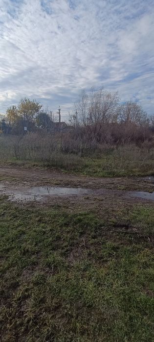 Продаж земельної ділянки  в Дахнівкі.
