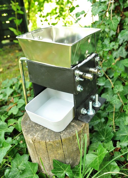 shredder dwuwałowy SUM ST-160, rozdrabniacz, młynek, kruszarka