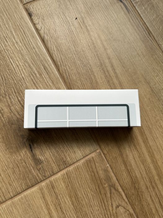 Продам MI ROBOT VACUUM( роботпылесос)