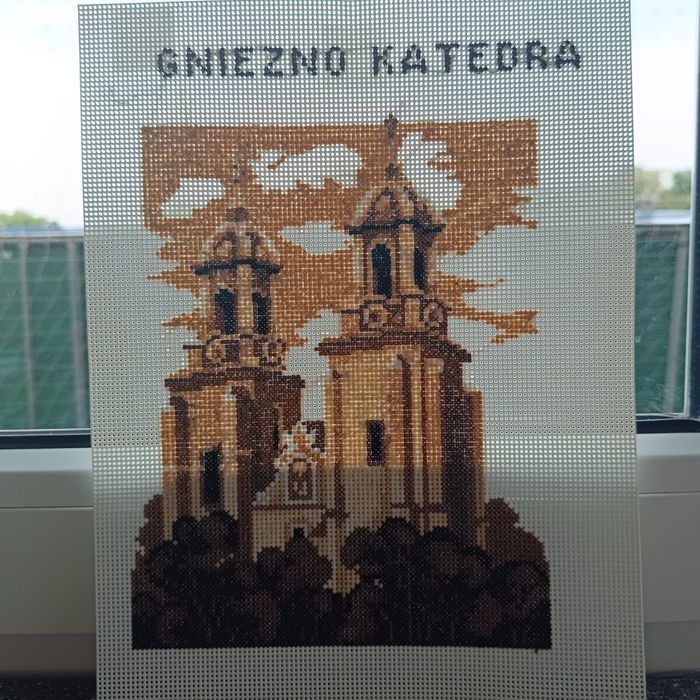 zabytki ręcznie haftowane / haft ręczny