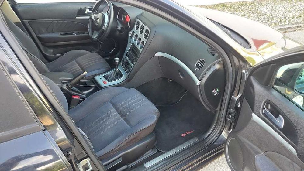 Alfa Romeo 159 1.9 JTD-M 16 V / 150 CV