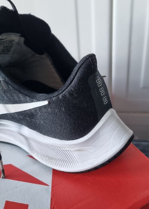 Nike  Air  Pegasus 37