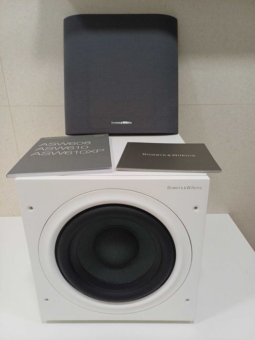 Subwoofer B&W ASW 608 Branco