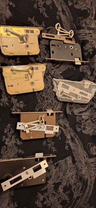 Fechaduras portas novas