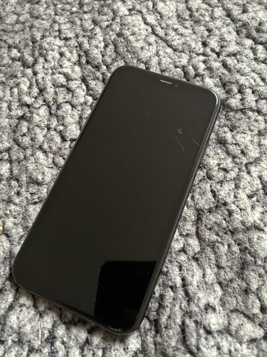 Sprzedam iphone 11
