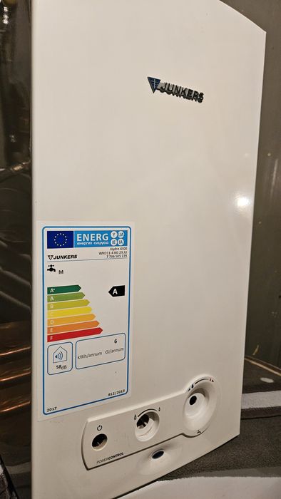 Piecyk uzywany Junkers stan bardzo dobry z roczna gwarancją.