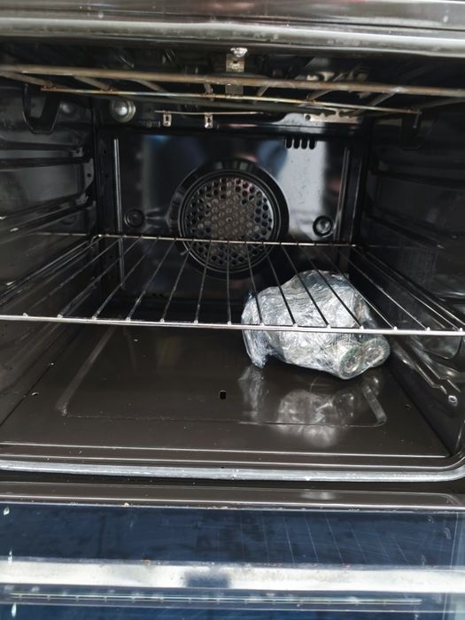 Професійна газова плита Smeg