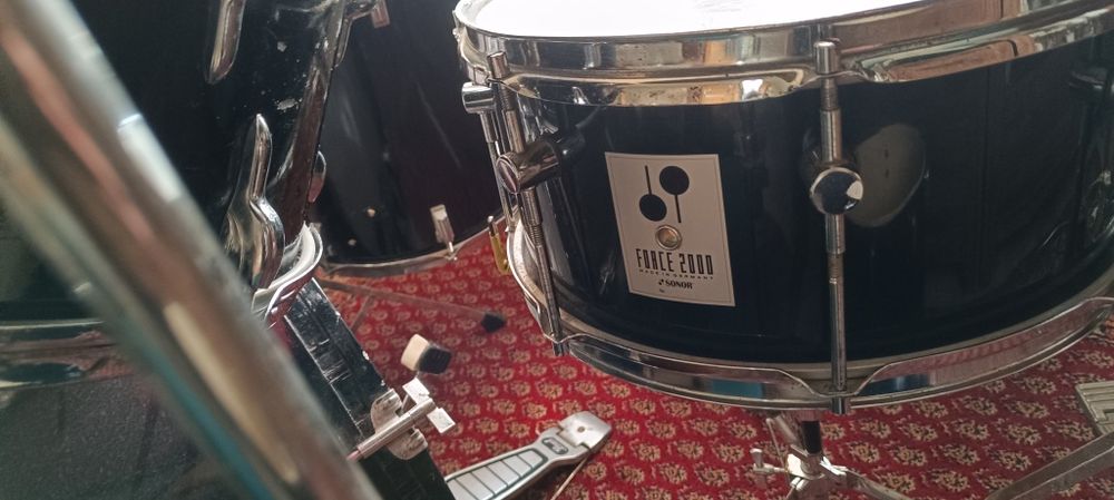 Perkusja Amati werbel sonor stopa Pearl nowe naciągi Remo talerz paist