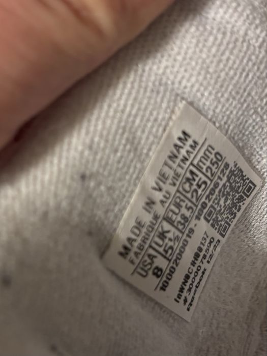 Sapatilhas Tenis Reebook model C85