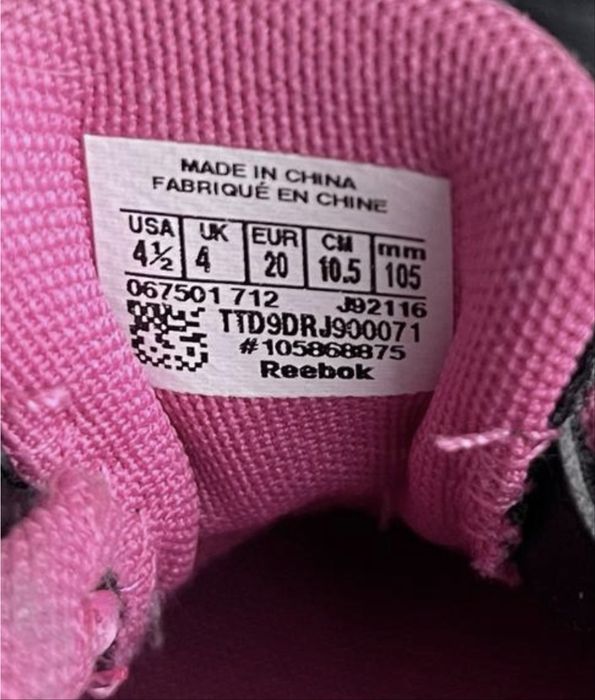 Кросівки Reebok оригінал які блимають для дівчинки