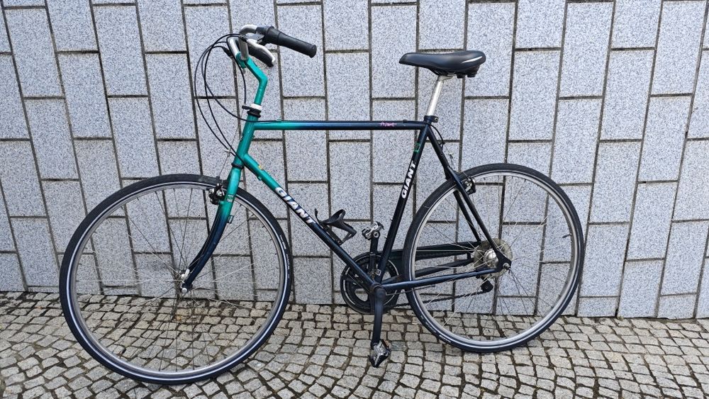 Giant Avant - Bicicleta Trekking/Cidade