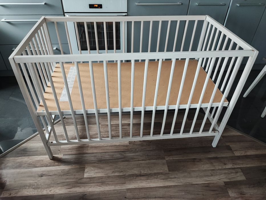 Łóżeczko noworodka i malucha 120x60