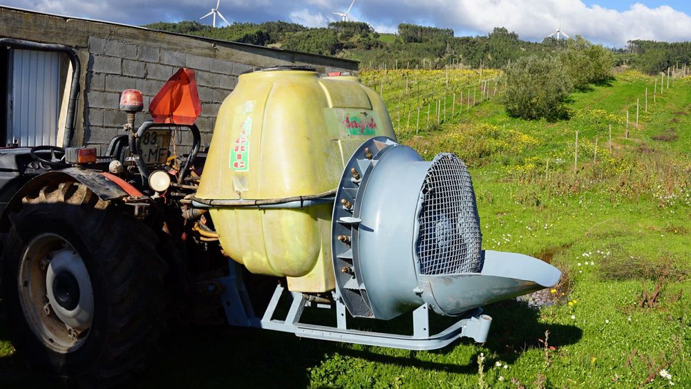 Pulverizador Stagric 400L