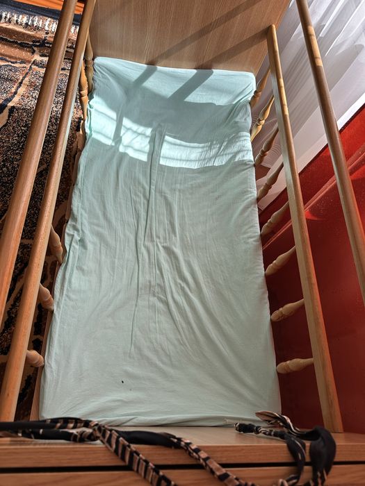 Ліжечко/колиска для немовлят дитини