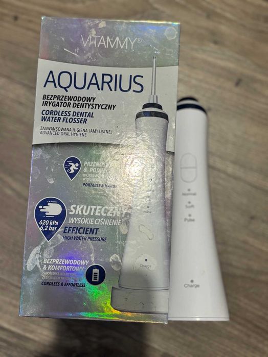 Irygator dentystyczny VITAMMY Aquarius wysokie 6,2 bara BEZPRZEWODOWY