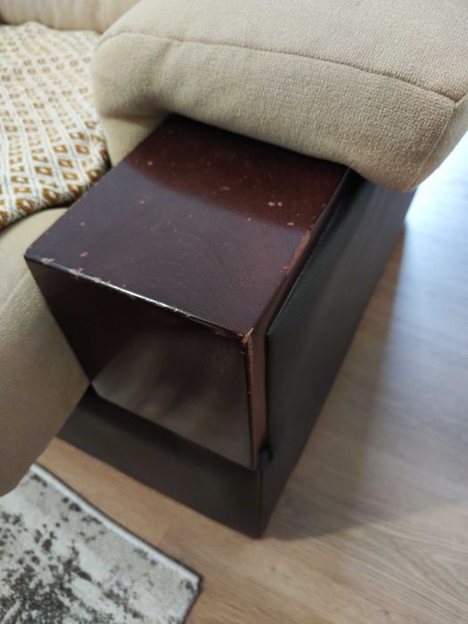 Sofá-cama 2 lugares bege – bom estado