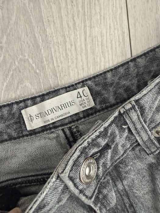 Szare spodnie stradivarius