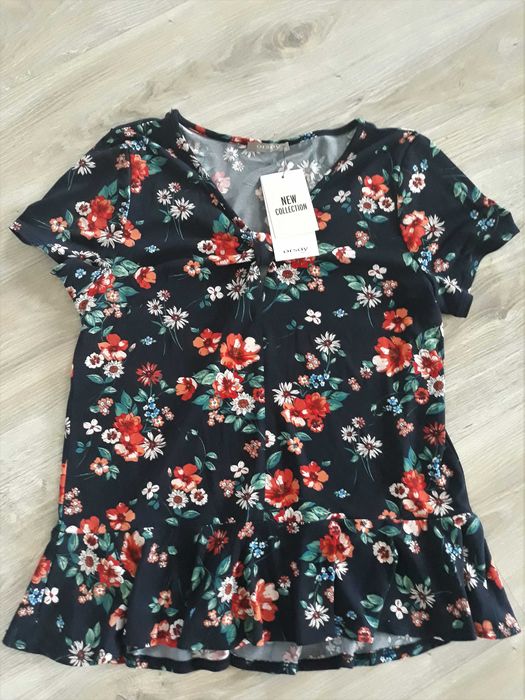 nowa bluzka Orsay M38 kwiaty baskinka