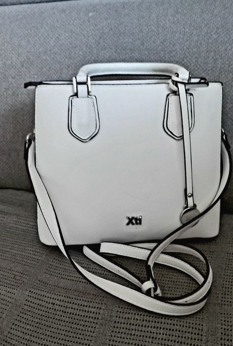 Nowa,biała torebka damska firmy Xti