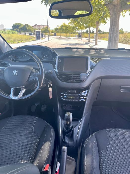 Peugeot 208 1.6 BlueHDi Allure