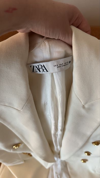 Білий жакет Zara