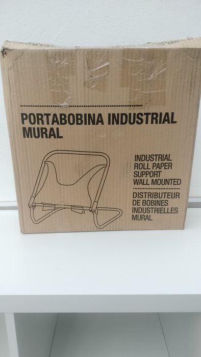 Portabobina industrial mural.
