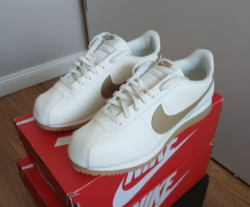 -40%  NIKE Cortez. R.41,5. Unisex.