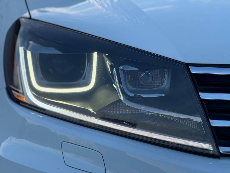 Volkswagen Touareg Car Invest Ukraine Лізинг