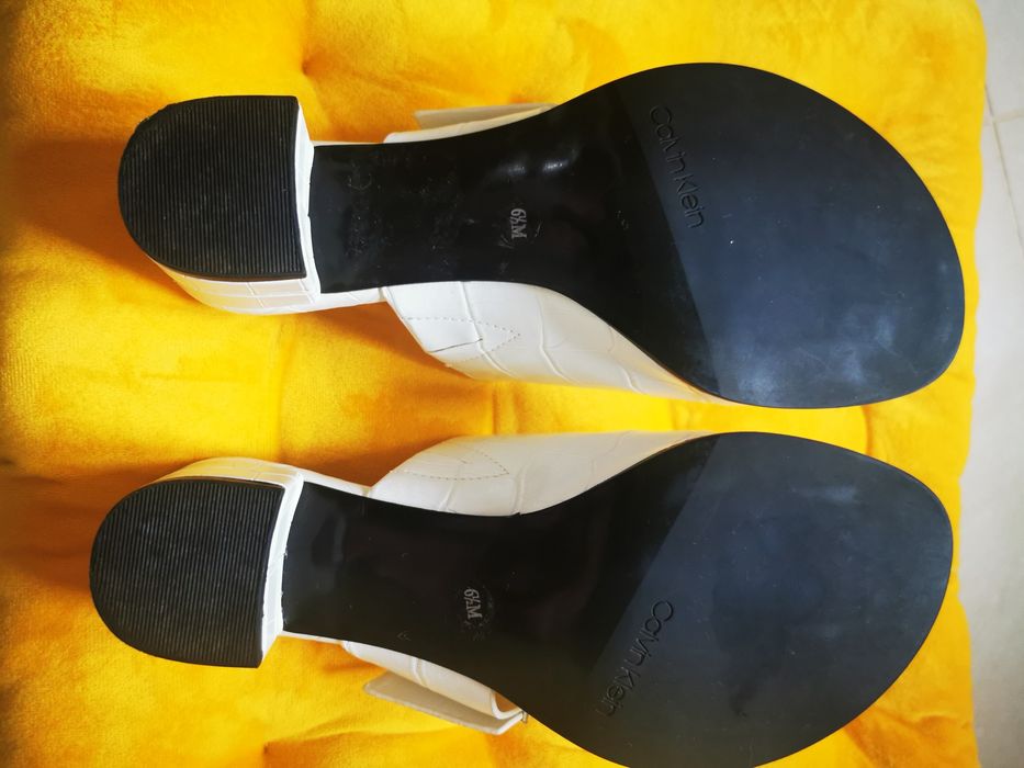 Klapki Calvin Klein  rozm 36.5 jak nowe