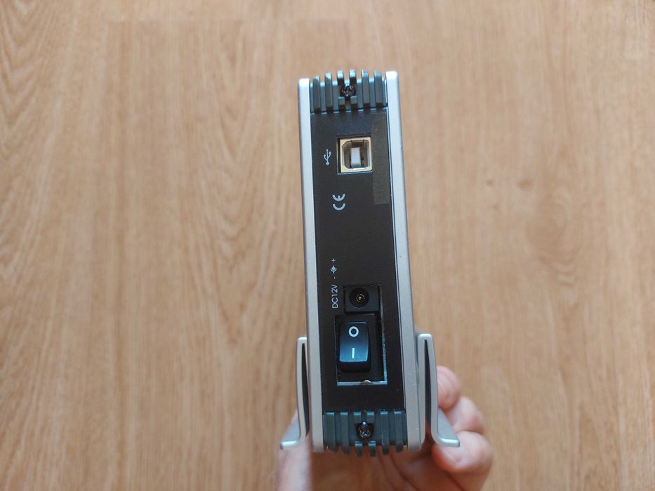Disco Rígido Portátil Iomega para Backups – 300GB