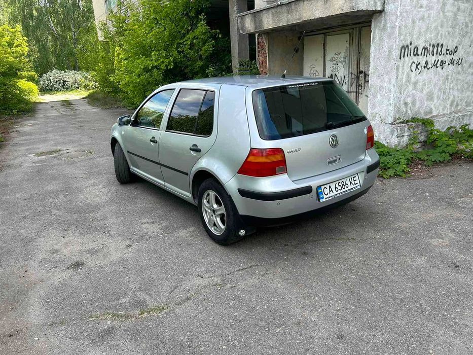 Продам авто Volkswagen golf 4