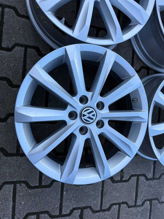 4X FELGI Oryginał VW Passat Skoda  6,5jx17 5x112 ET41