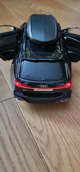 Audi RS6 Avant A6 1/18 model kombi rs sport samochód