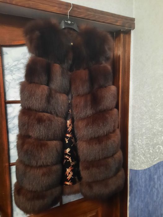 Жилетка женская меховая