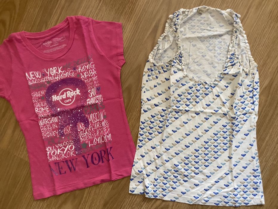 T-shirts Roxy e Hard Rock Café