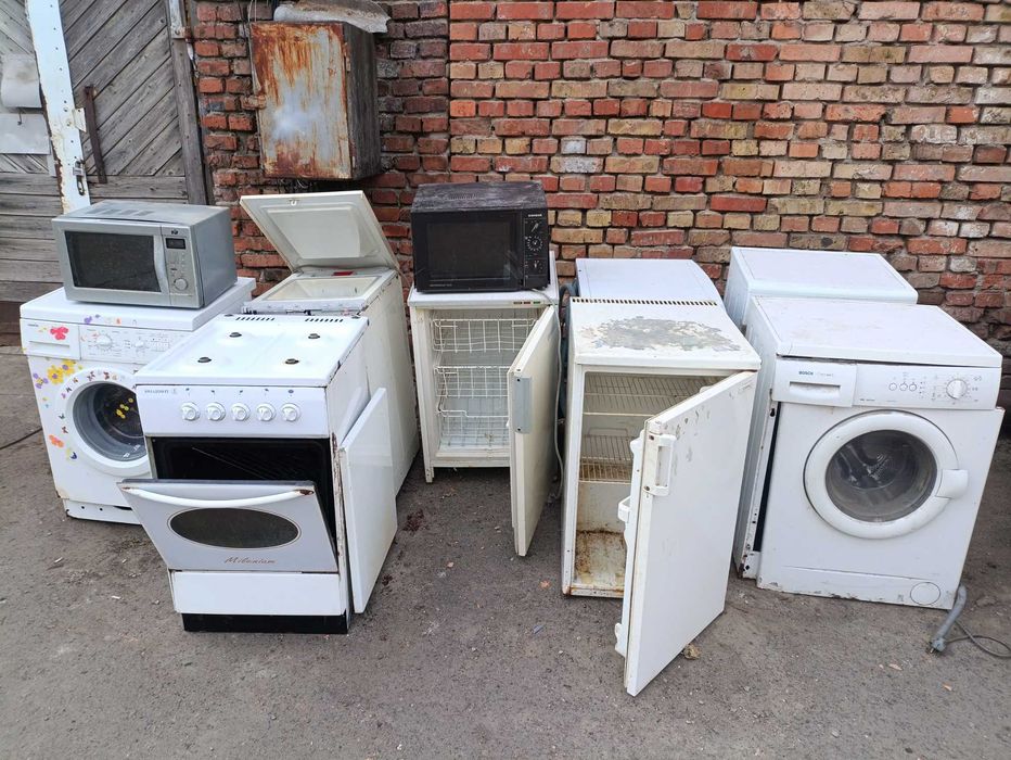 Вивезу заберу прийму в дар стару непотрібну неробочу не комплектну електроніку технініку