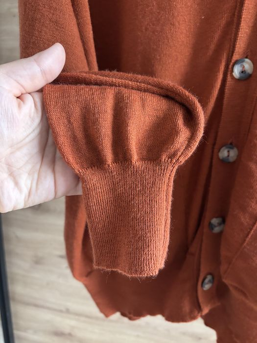 Wełniany sweter kardigan narzutka celglasty ceglany Colourways 42 44