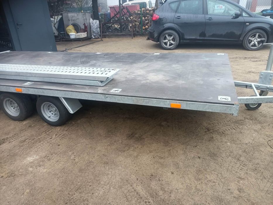 Przyczepa Ciężarowa plus najazdy, gwarancja