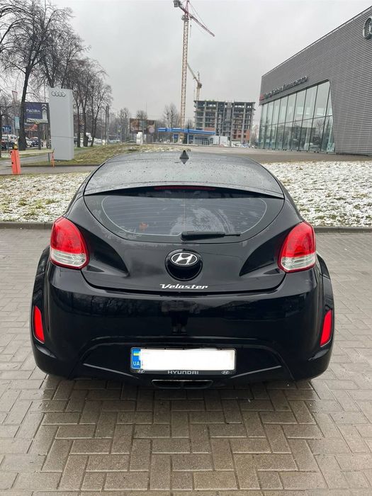 Продам авто Хюндай Велостер
