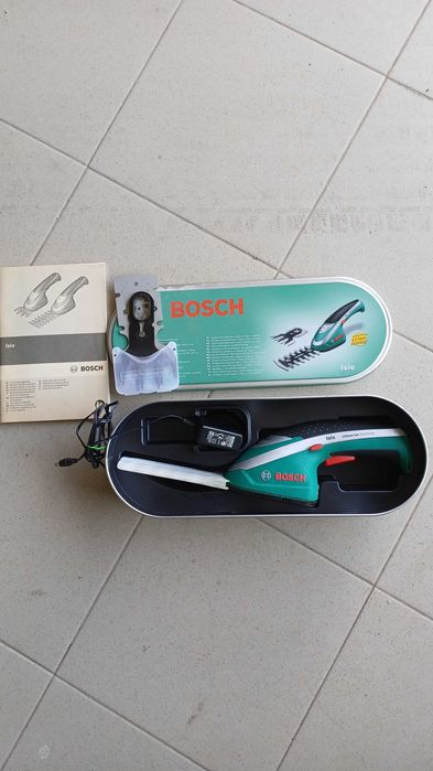 Кущоріз ножниці для трави Bosch тример для саду Бош акумуляторний