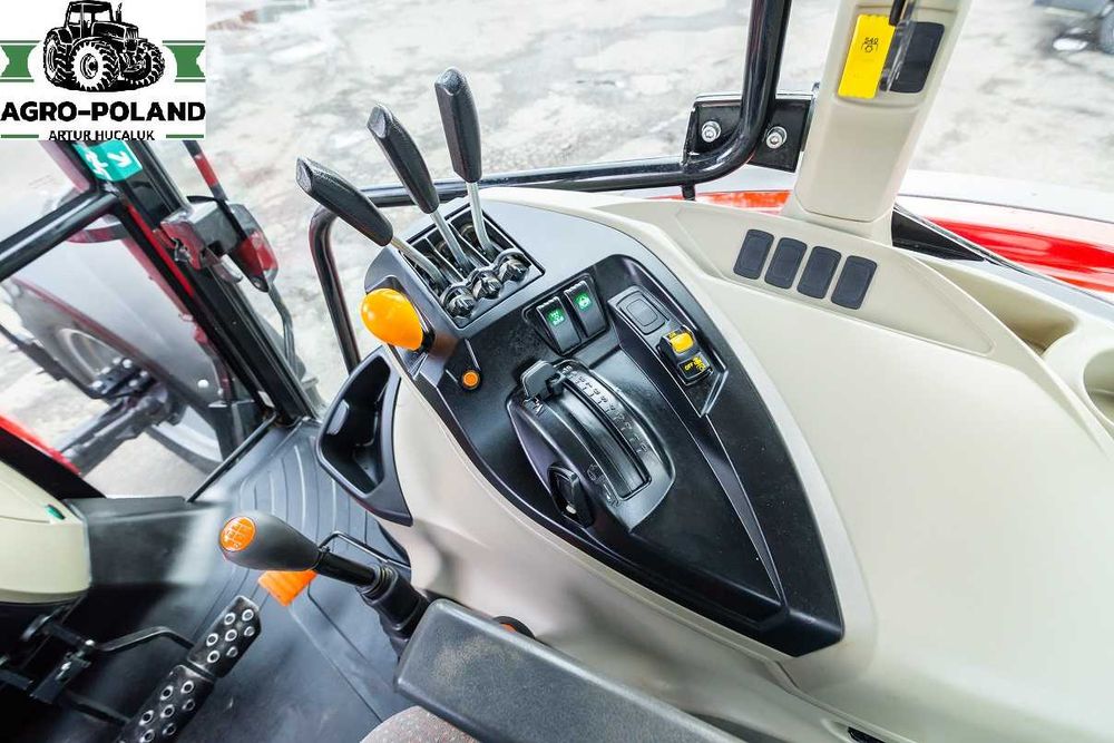 Трактор MASSEY FERGUSON 6713 - 2019 год- 2459 м/ч