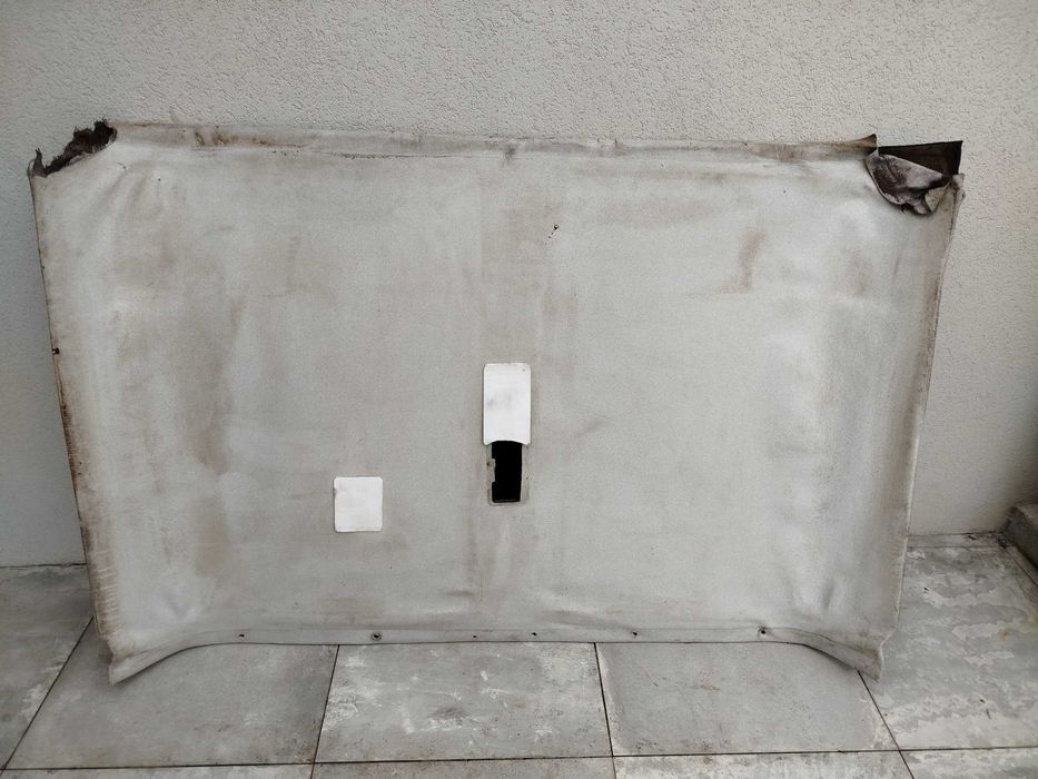Forras do tecto do Defender 110