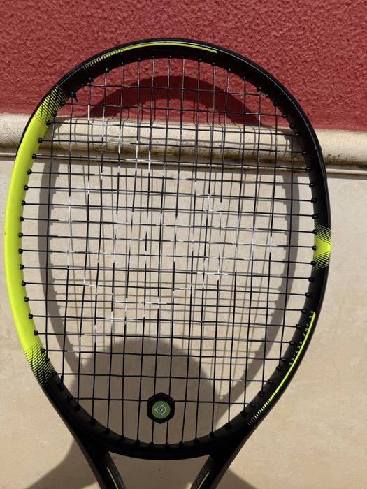 Raquete de tenis